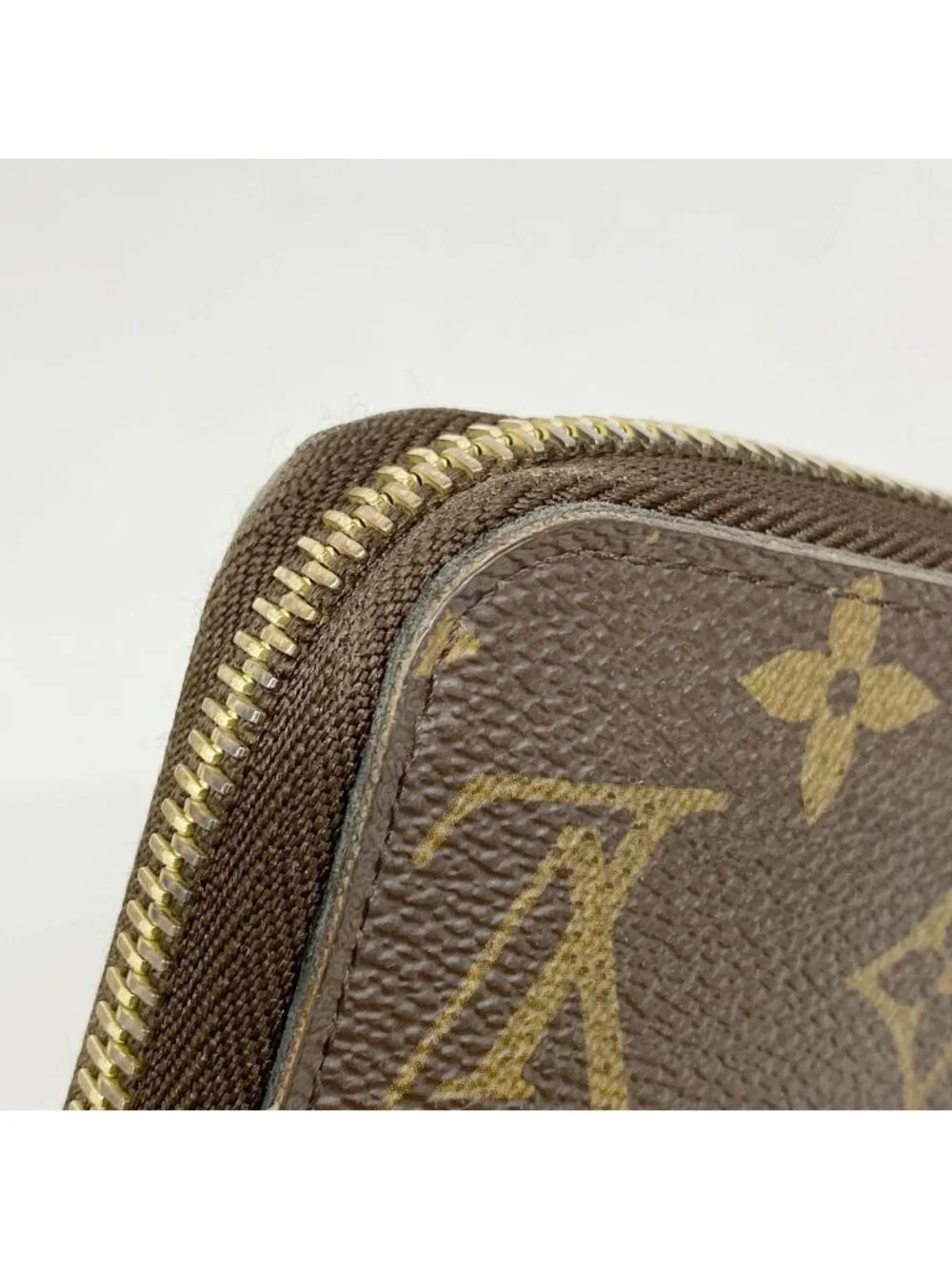 Louis Vuitton Wallet Monogram Zippy Brown